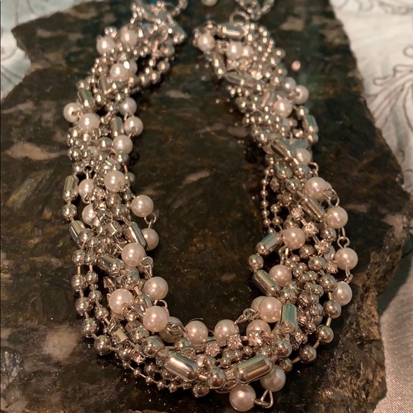 Forever 21 Jewelry - Baubles and beads of pearls rhinestones necklace!